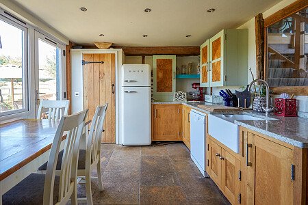 0919 -  filming photoshoot location-028