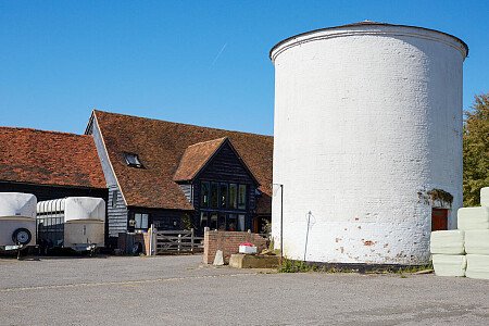 0919 -  filming photoshoot location-065