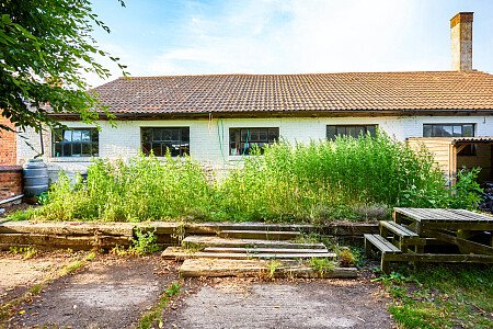 0919 -  filming photoshoot location-073