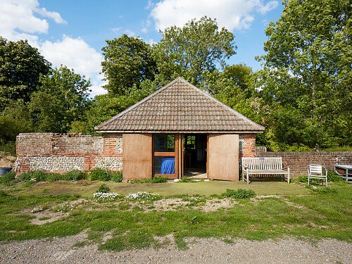 0919 -  filming photoshoot location-076