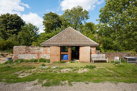 0919 -  filming photoshoot location-076