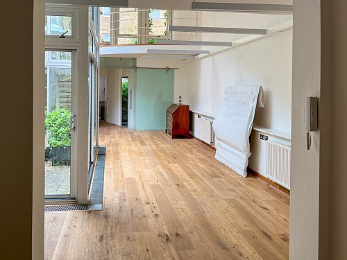 Image for Location 1987