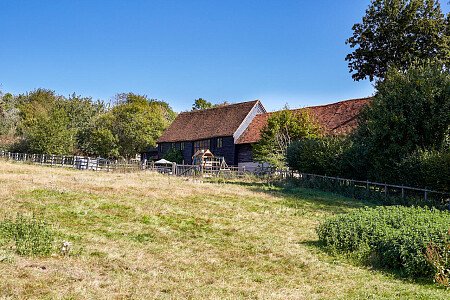 0919 -  filming photoshoot location-097