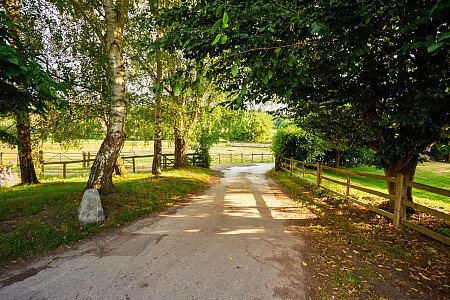 0919 -  filming photoshoot location-108