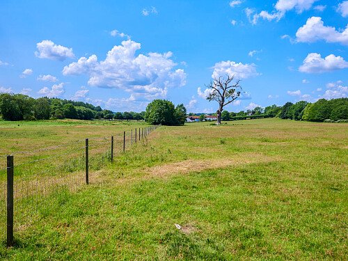 0919 -  filming photoshoot location-136