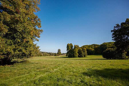 0919 -  filming photoshoot location-145