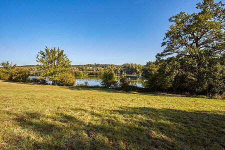 0919 -  filming photoshoot location-152