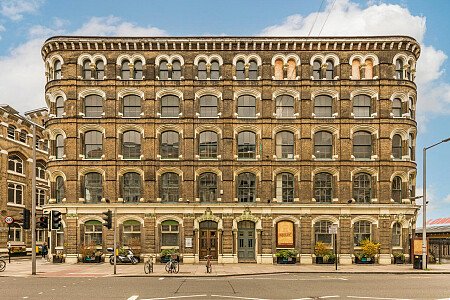 1030 -  filming photoshoot location-26