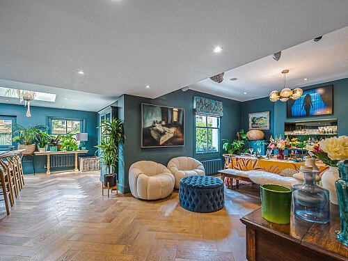 1055 -  filming photoshoot location-11