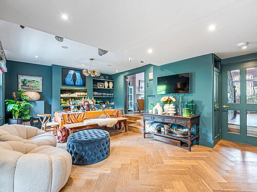 1055 -  filming photoshoot location-12