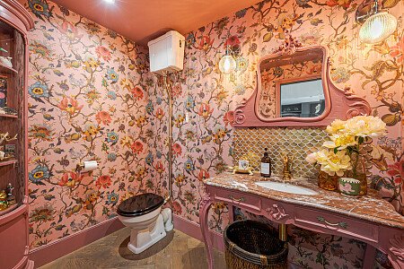 1055 -  filming photoshoot location-35