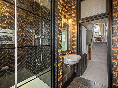 1055 -  filming photoshoot location-37