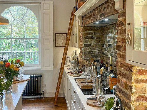 1718 -  filming photoshoot location-14