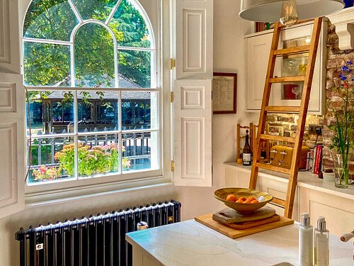 1718 -  filming photoshoot location-19