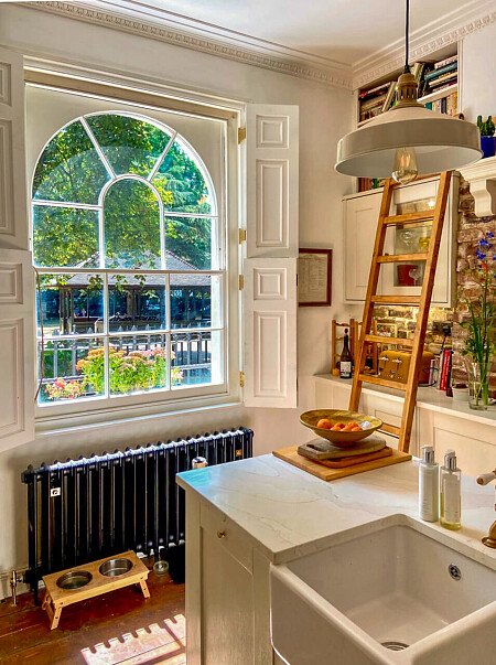 1718 -  filming photoshoot location-19