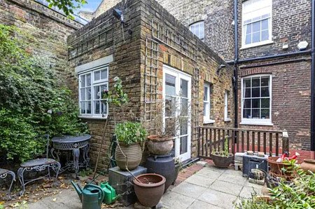 1718 -  filming photoshoot location-71