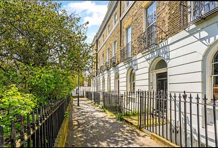 1718 -  filming photoshoot location-72