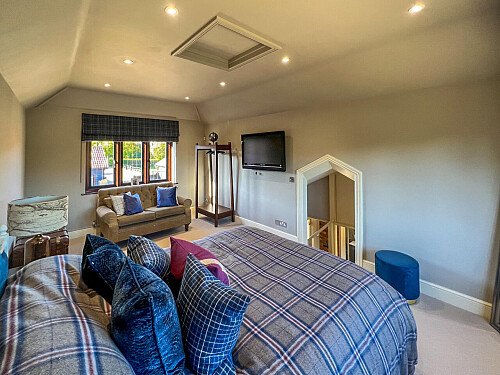 1051 -  filming photoshoot location-28