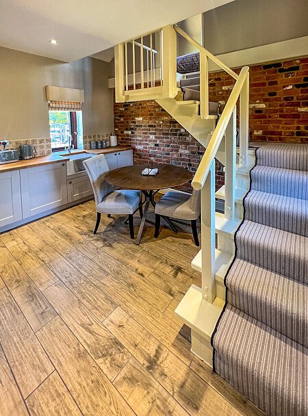 1051 -  filming photoshoot location-39