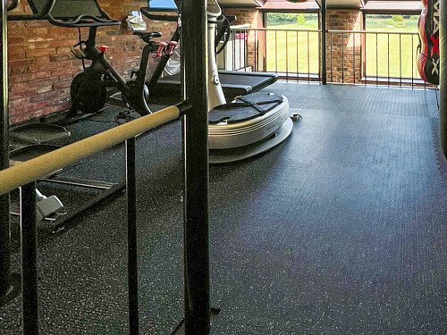 1051 -  filming photoshoot location-53