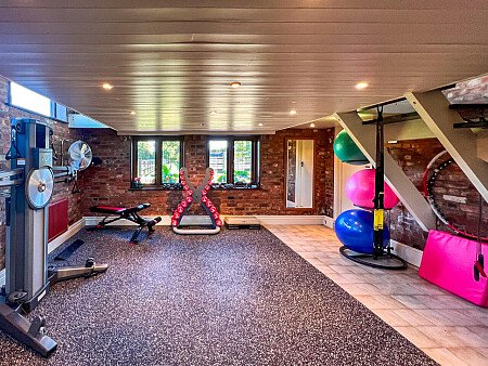 1051 -  filming photoshoot location-55