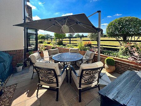 1051 -  filming photoshoot location-57