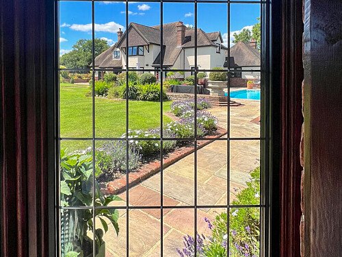 1051 -  filming photoshoot location-73