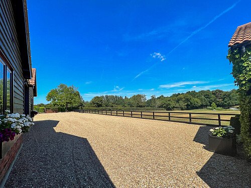 1051 -  filming photoshoot location-75