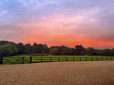 1051 -  filming photoshoot location-78