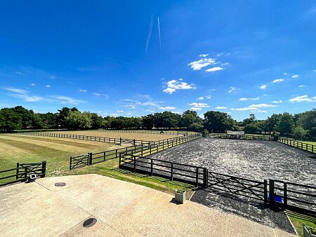 1051 -  filming photoshoot location-80