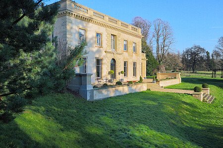 1424 -  filming photoshoot location-64