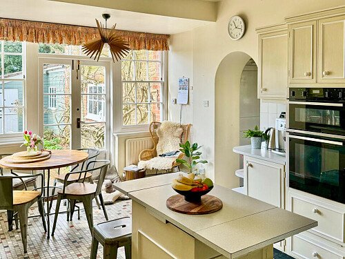 Image for Location 2043