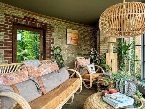 2043 -  filming photoshoot location-035