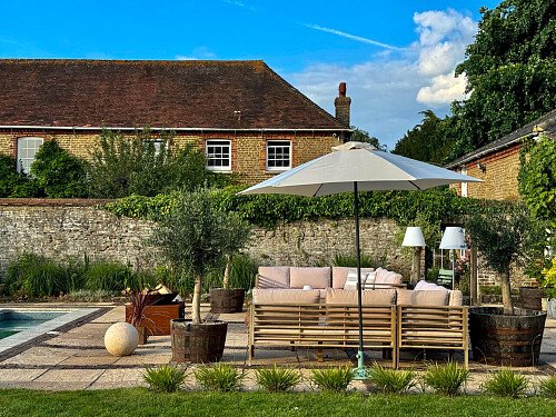 2043 -  filming photoshoot location-041