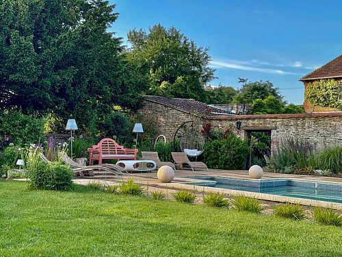 2043 -  filming photoshoot location-045