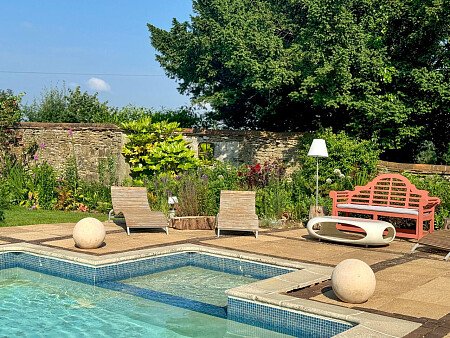 2043 -  filming photoshoot location-052