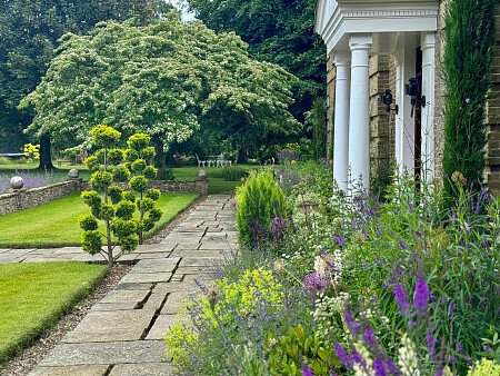 2043 -  filming photoshoot location-080