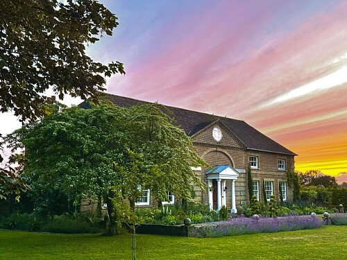 2043 -  filming photoshoot location-094