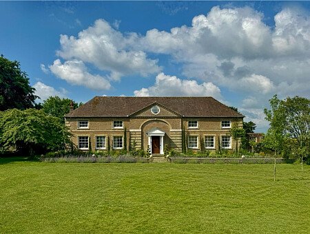 2043 -  filming photoshoot location-099