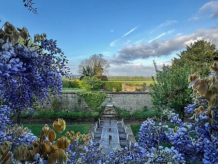 2043 -  filming photoshoot location-103