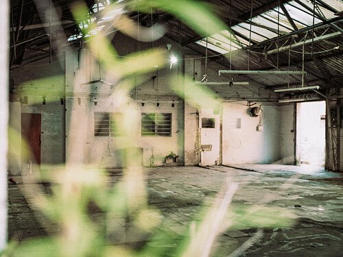 Warehouse Page- filming photoshoot location-12