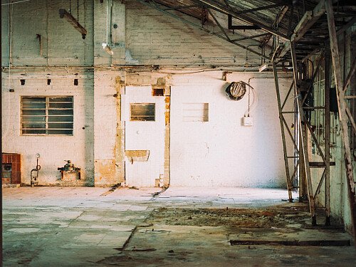 Warehouse Page- filming photoshoot location-13