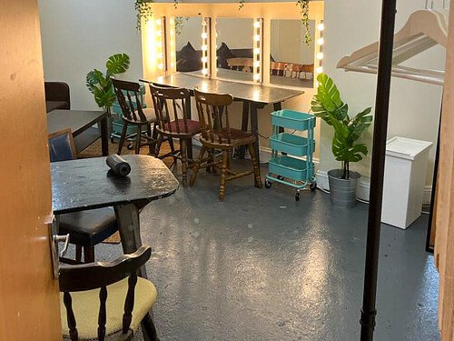 Warehouse Page- filming photoshoot location-62