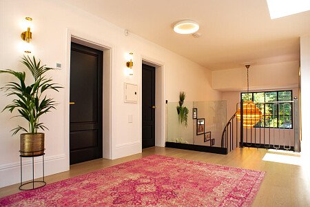 1507 -  filming photoshoot location-24