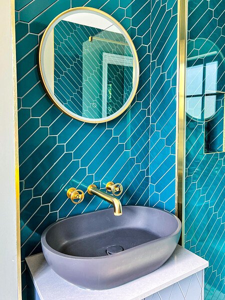 1507 -  filming photoshoot location-37