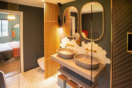 1507 -  filming photoshoot location-41