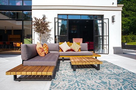 1507 -  filming photoshoot location-47