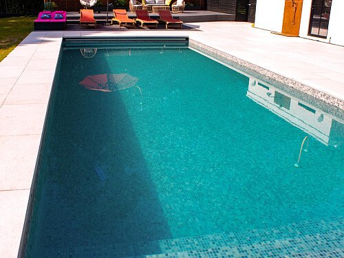 1507 -  filming photoshoot location-49