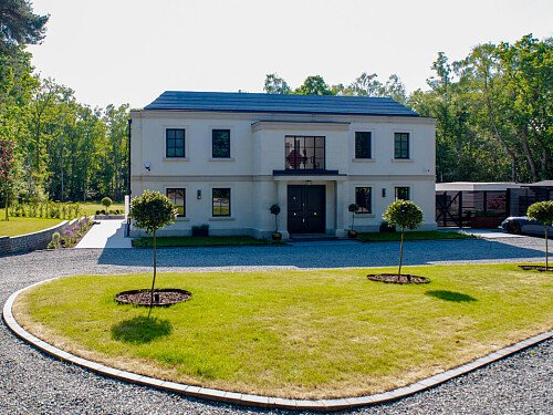 1507 -  filming photoshoot location-53