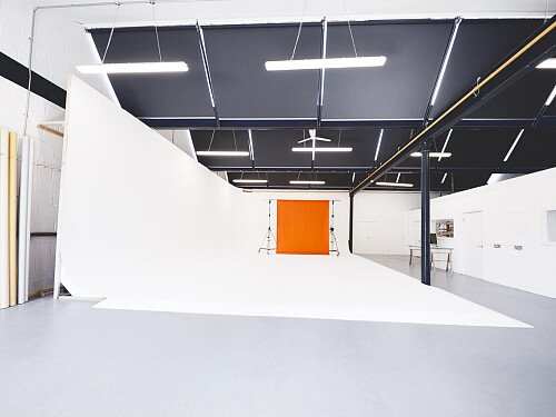 1618 Studio 1 -  filming photoshoot location-19